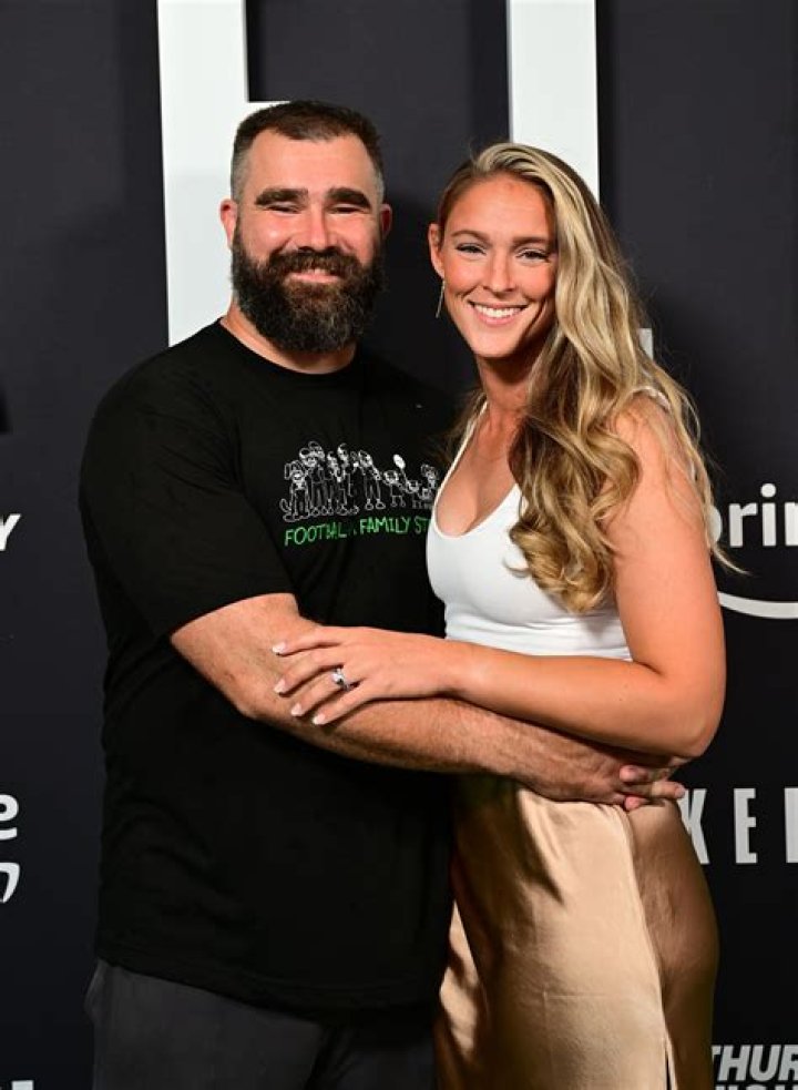 Carli Bybel Boyfriend 2025: A Comprehensive Look into Her Love Life and Future