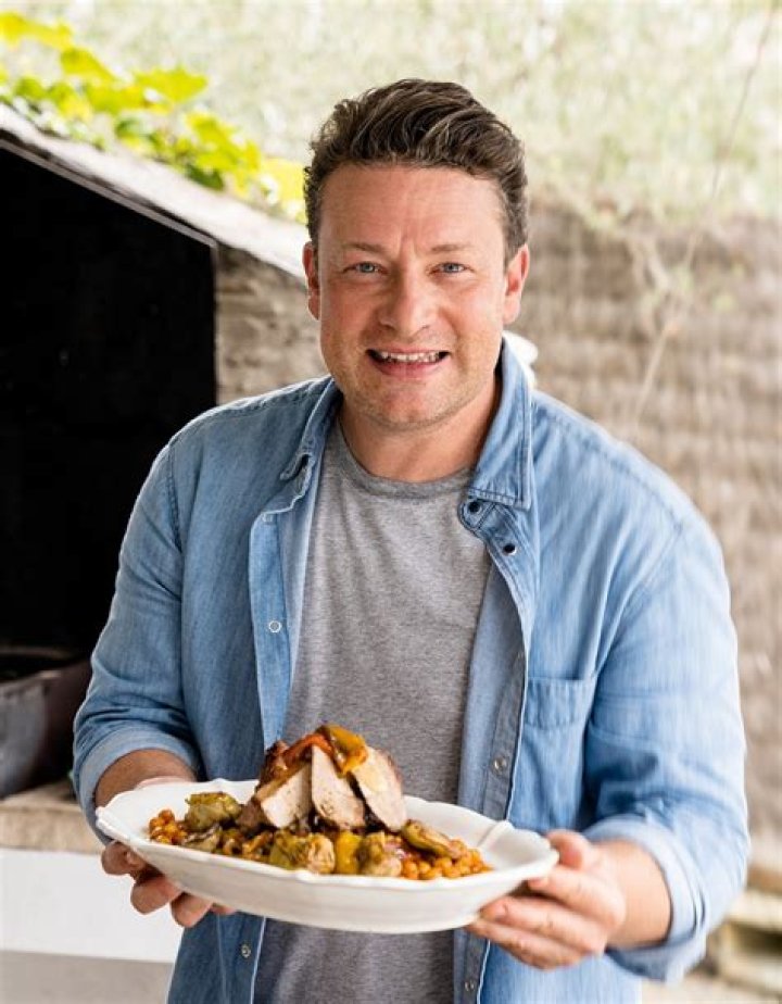 Does Jamie Oliver Have a Wife? Exploring the Life and Love of the Renowned Chef