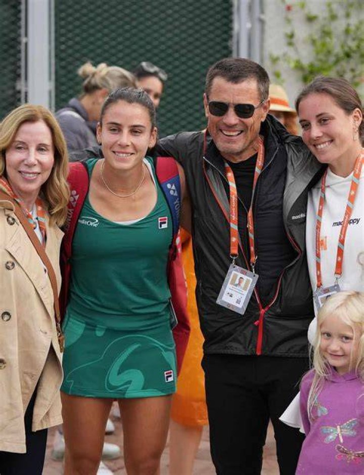 Emma Navarro Parents: A Deep Dive into the Family Background of the Rising Tennis Star