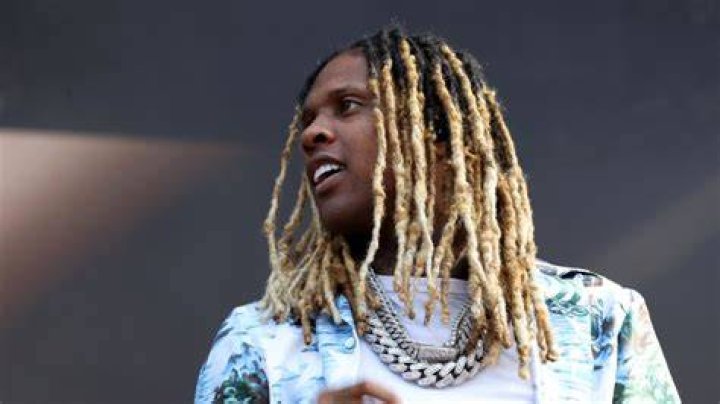 Exploring the Inspiring Journey of Lil Durk: From Englewood to Global Stardom