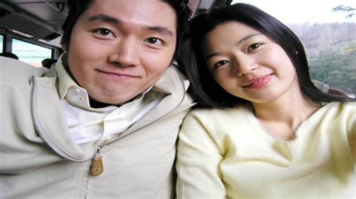 Exploring the Life of Choi Jin Hyuk: A Deep Dive into His Personal Life and Relationship with His Wife