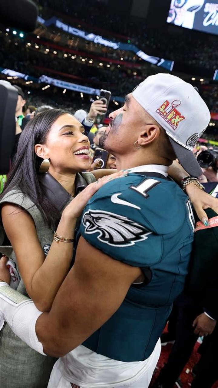 Jalen Hurts' Daughter: A Deep Dive into Family Life of the NFL Star