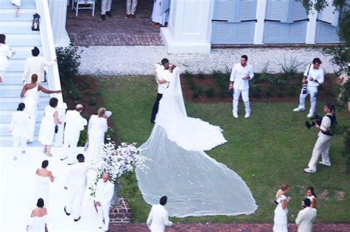 Jennifer Garner and Ben Affleck's Wedding: A Journey Through Love, Family, and Reconciliation