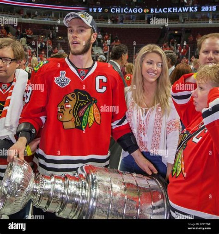 Jonathan Toews Girlfriend: A Comprehensive Look into the Life and Relationships