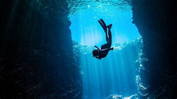My First Seance: A Deep Dive into the World of Spiritual Exploration