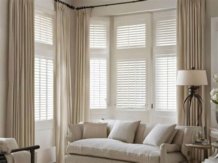Plantation Shutters with Drapes: The Ultimate Guide to Elevating Your Home&rsquo;s Style