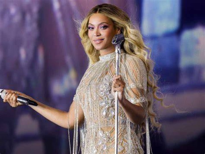 Uncovering Cardi B's Nationality and Parents: A Deep Dive into Her Heritage and Background